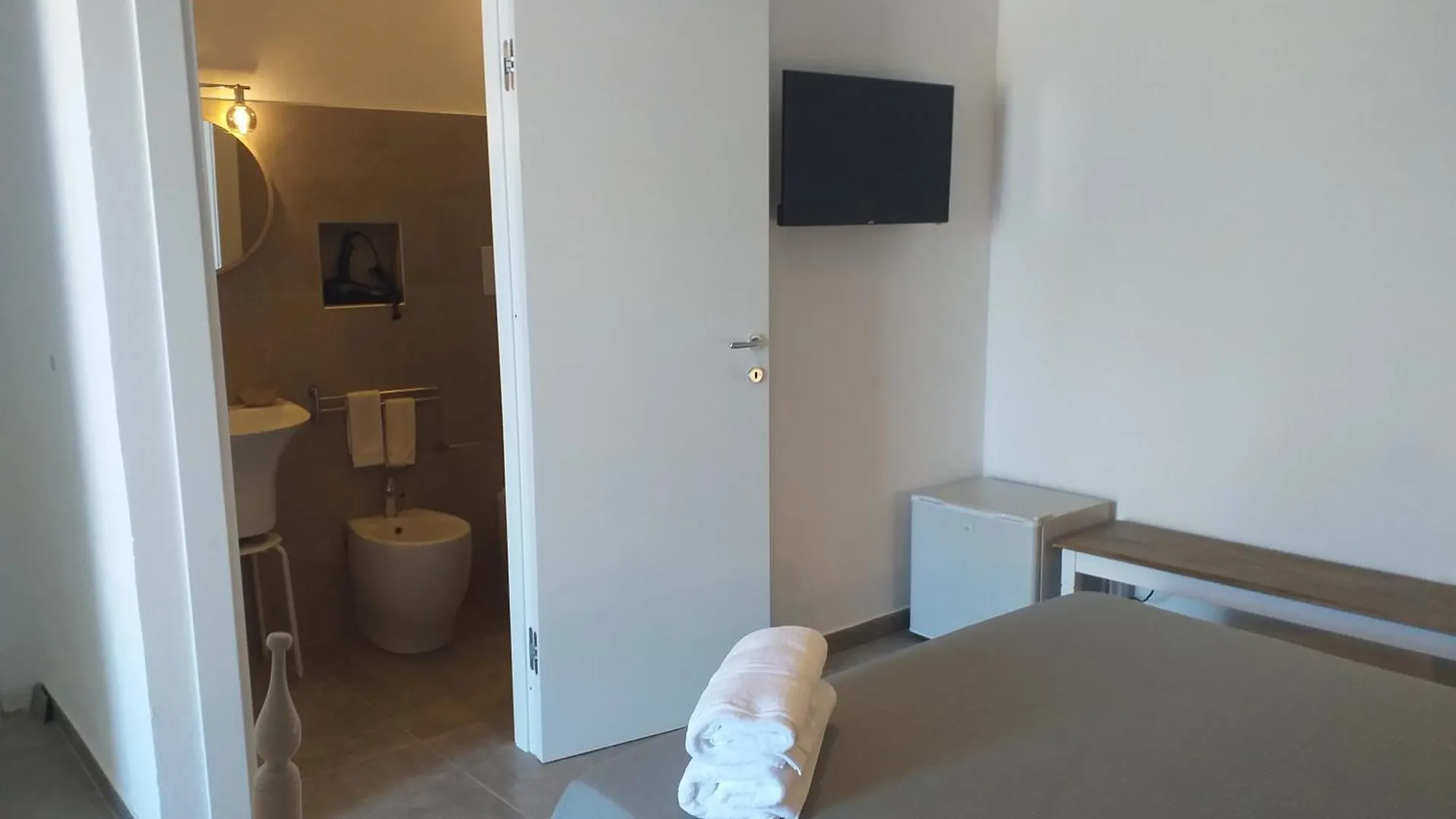 Inkantu B&B Терразини Италия